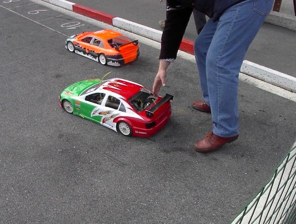 Imagine atasata: post-3-1172249909.jpg