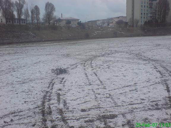 Imagine atasata: post-3-1172473087.jpg