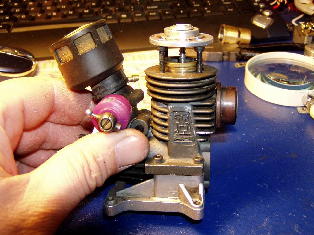 Imagine atasata: post-3-1174507965.jpg