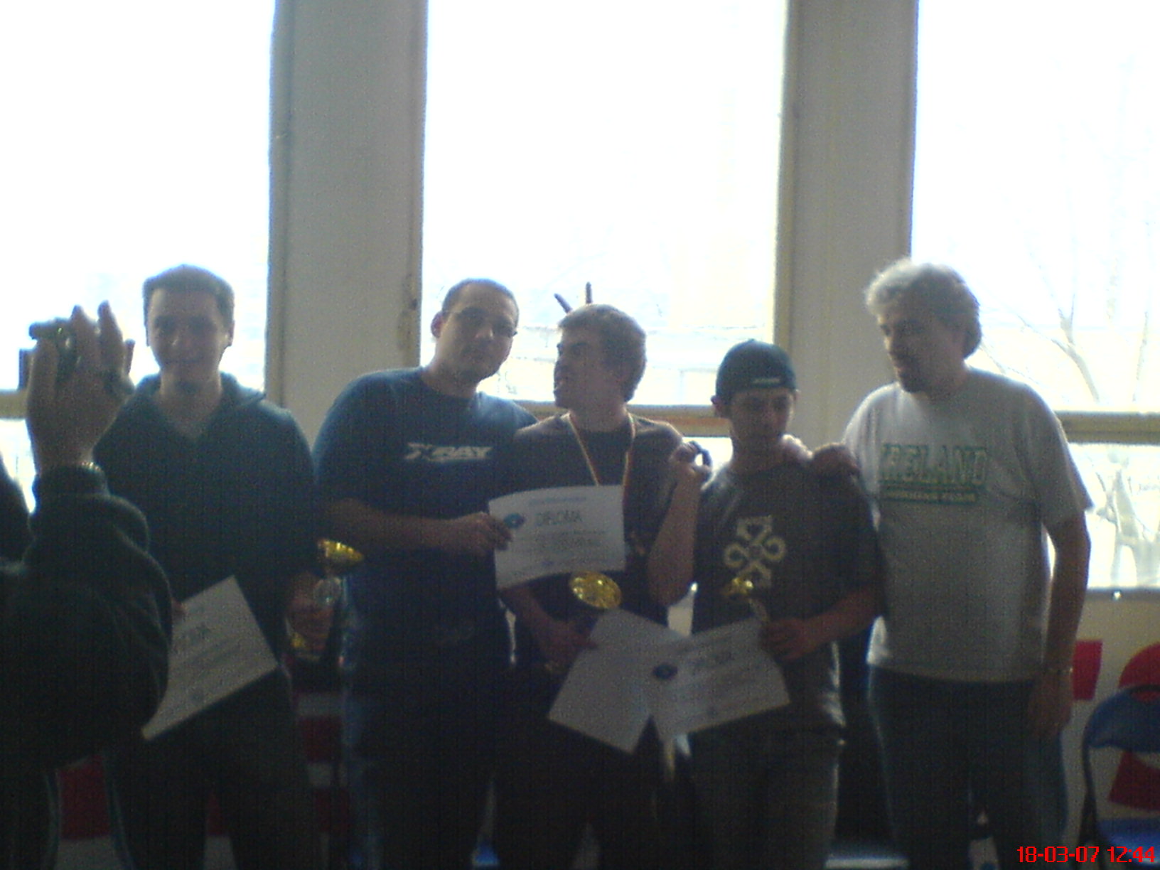 Imagine atasata: post-3-1175181281.jpg